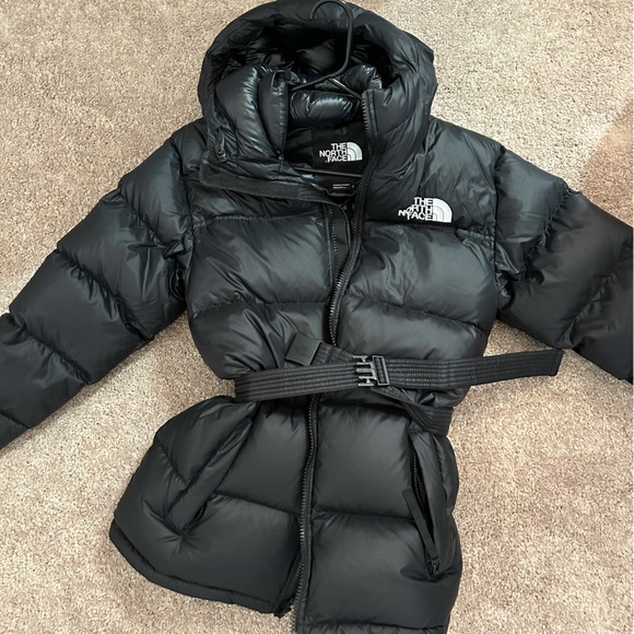 The North Face Belted Nuptse Coat - Picture 1 of 3
